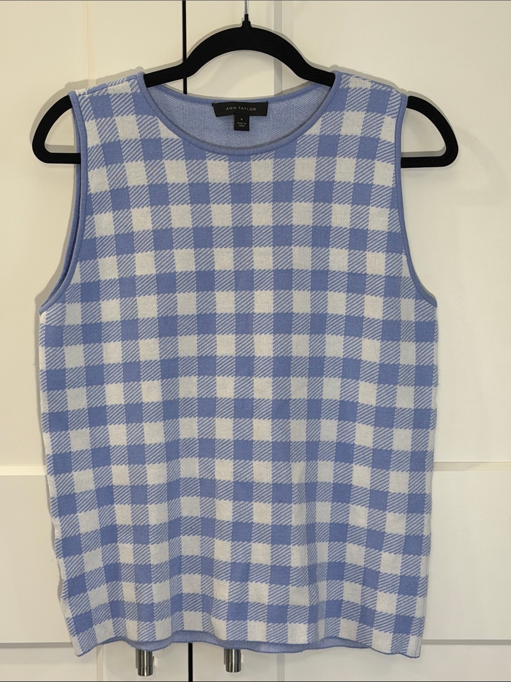 Ann Taylor Blue & White Gingham Sleeveless Knit Tank
